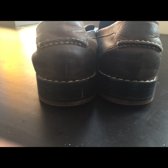 Cole Haan - Picture 4 of 7